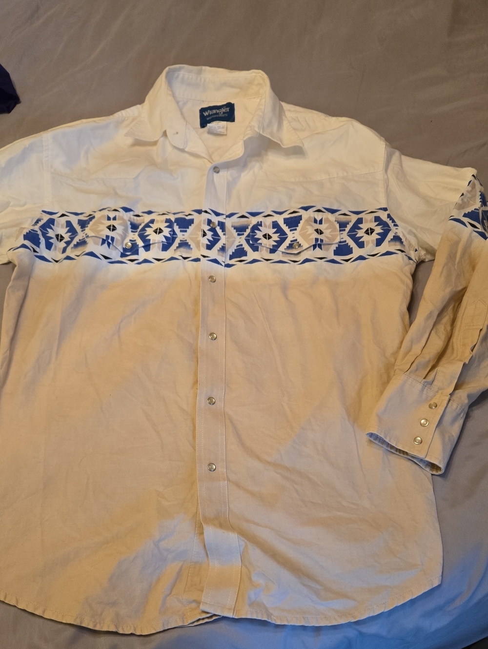 Wrangler White Button-Down Shirt with Blue Aztec Stripe